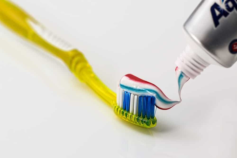 5 Quick Tips to Improve Your Dental Hygiene