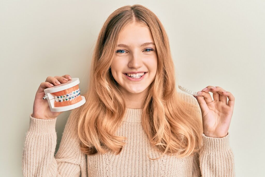 Clear Aligners vs Braces: Which Is Right for You?